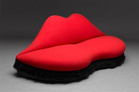 Lips Sofa Salvador Dali | Baci Living Room