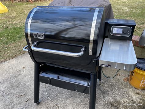 Weber SmokeFire Is a Pellet Grill That Can Do It All(most) | GearDiary