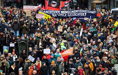 Over 200,000 Protest in Berlin Against Rise of German Far Right Party | Truthout