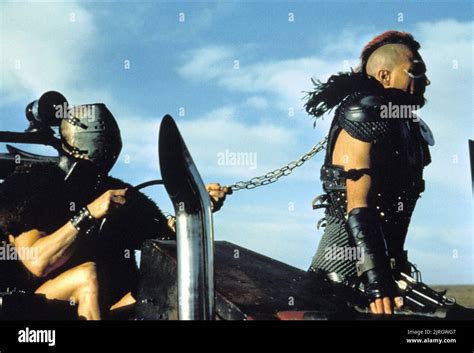 VERNON WELLS, MAD MAX 2: THE ROAD WARRIOR, 1981 Stock Photo - Alamy