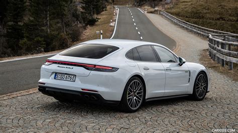 Porsche Panamera Turbo S E-Hybrid | 2021MY (Color: Carrara White Metallic) | Rear Three-Quarter