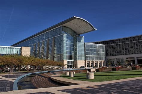 McCormick Place Convention Center Chicago - Piedmont Avenue Consulting, Inc.