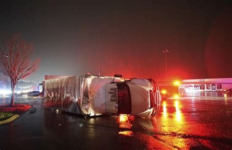 6 killed, big rigs tossed over in central Tennessee tornado - TheTrucker.com