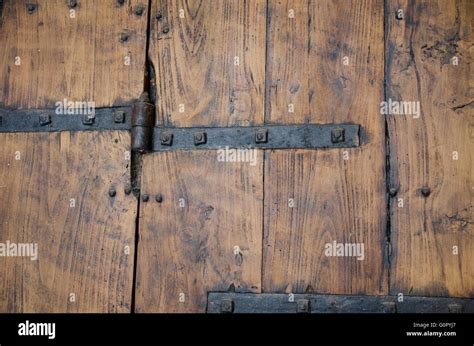 Medieval wood texture hi-res stock photography and images - Alamy