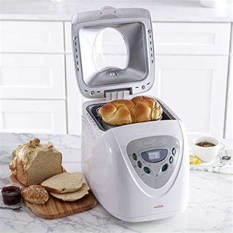 Sunbeam Programmable Bread Maker, 2 Pound, White