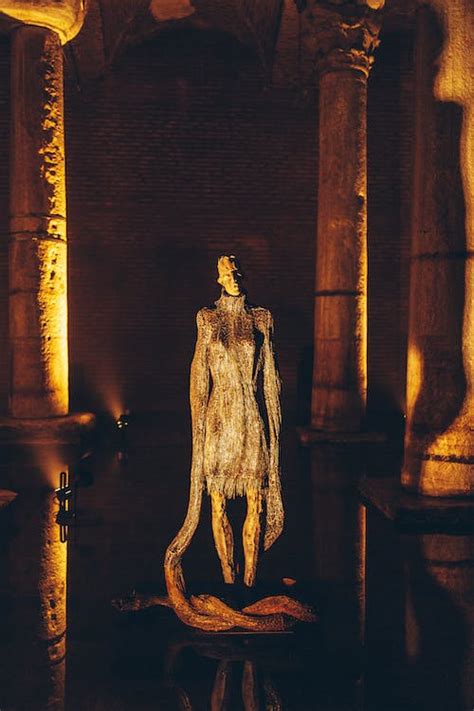 Sculpture in Cistern in Istanbul · Free Stock Photo