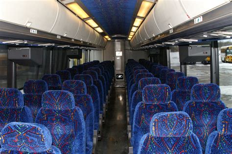 9 Things to Know Before Traveling by Motor Coach Bus - School Travel Specialists | Scholastica ...