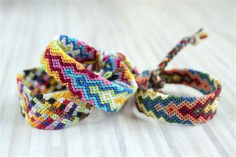 17 Friendship Bracelet Patterns