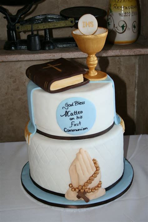 First Communion Cake | A first communion cake in blues and b… | Flickr