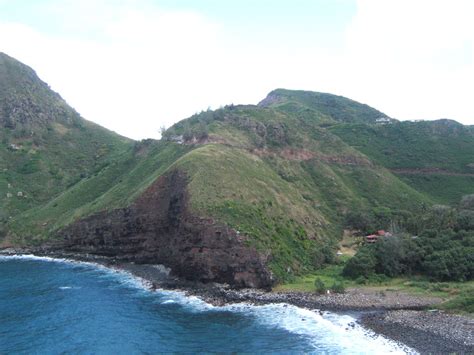 Kahakuloa Head | 636 foot cliff, means "Tall Lord." Part of … | Flickr