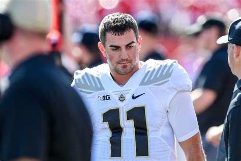 Purdue QB David Blough to undergo surgery for dislocated ankle