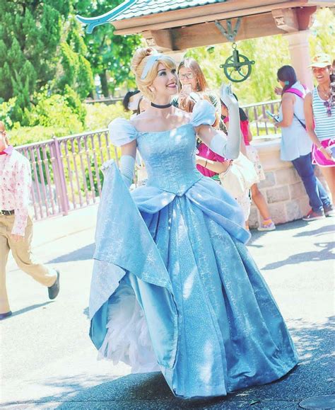 Cinderella Disney Cosplay