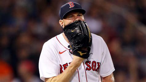 Chris Sale injury: Red Sox lefty undergoes season-ending wrist surgery following bicycle ...