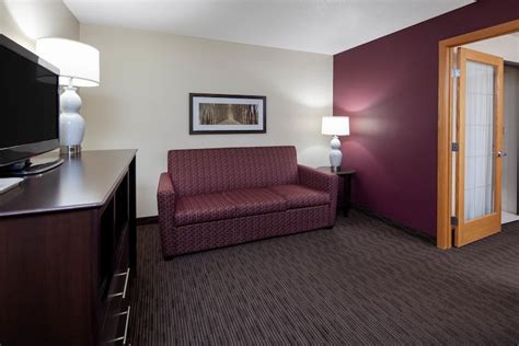 AmericInn by Wyndham Northfield | Northfield, MN Hotels