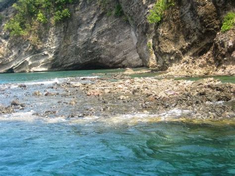 Beautiful Places for Travelers: Capul Island, Philippines