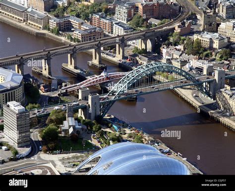 Aerial image of the Tyne Bridge, Newcastle-upon-Tyne Stock Photo: 43432963 - Alamy