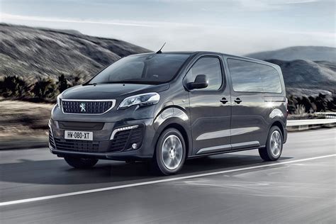 Electric Peugeot e-Traveller MPV revealed | Parkers