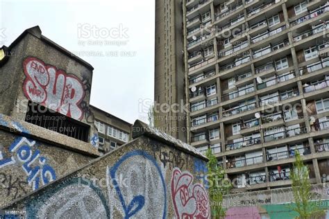 Trellick Tower Brutalist Architecture London England Stock Photo ...