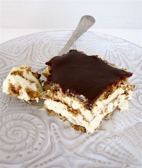 Hubby Approved Recipes: Chocolate Eclair Cake