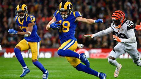 Jared Goff, Cooper Kupp pull off double reverse flea flicker in London - Sports Illustrated