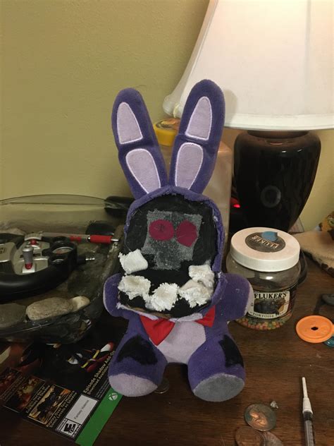 Withered Bonnie plush : r/fivenightsatfreddys