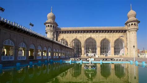 Mecca Masjid Hyderabad - Holidays Zone - Premier Southern India Tour ...