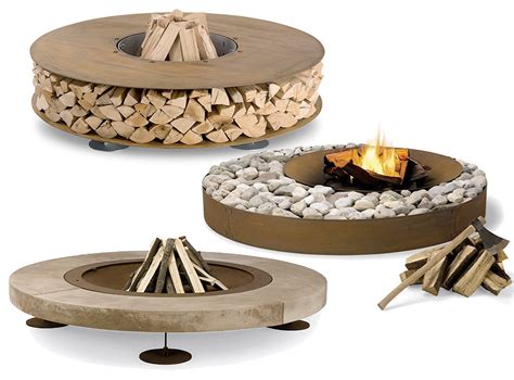 If It's Hip, It's Here (Archives): Three Super Hot Outdoor Wood Fireplaces From AK47