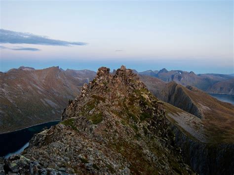 Senja – A sunset hike to Husfjellet – Arctic Adventures