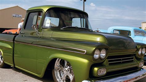 Lowrider Trucks Wallpapers - Wallpaper Cave