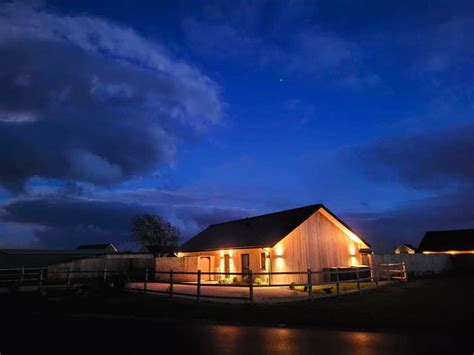 Ashlin Farm Barns - Lindum Barn (ref UKC4649) in Dunholme, near Lincoln ...