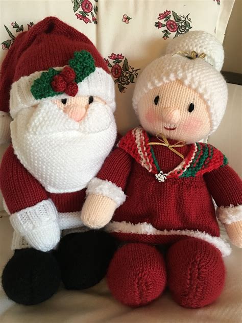 Mr and Mrs Christmas knitting project by Bee53 Christmas Toy Knitting Patterns, Christmas ...