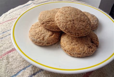 The Cooking Actress: Whole Wheat Biscuits