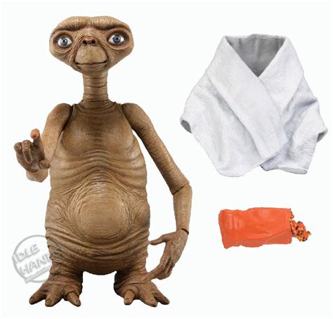 First Look At NECA’s Upcoming E.T.’ 30th Anniversary Collectibles | YouBentMyWookie