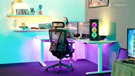 What are the Best L-shaped Gaming Desks for Small Spaces?