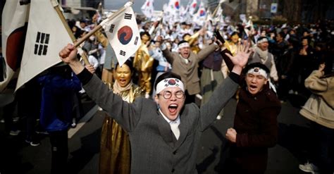 South Koreans mark 100th anniversary of March 1 Independence Movement | Daily Sabah