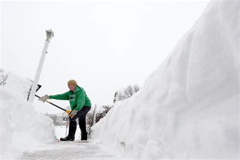 Picture | Epic Snowstorm Hits East Coast - ABC News