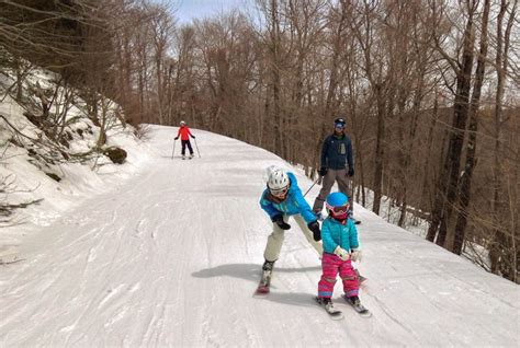 Snow Tubing Near Me: Albany NY Winter Fun – Albany Kid