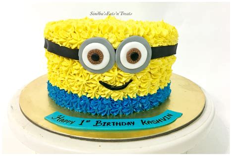 Simple Minion Birthday Cake