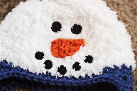 Crochet Snowman Hat | Sweet T Makes Three