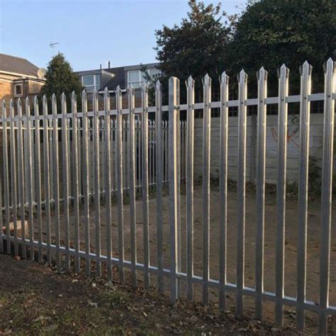 China Low Price New Design PVC Palisade Fence / Steel Palisade Fence / Angle Palisade Fence ...