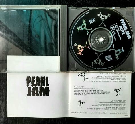 Pearl Jam - Alive CD, Hobbies & Toys, Music & Media, CDs & DVDs on ...