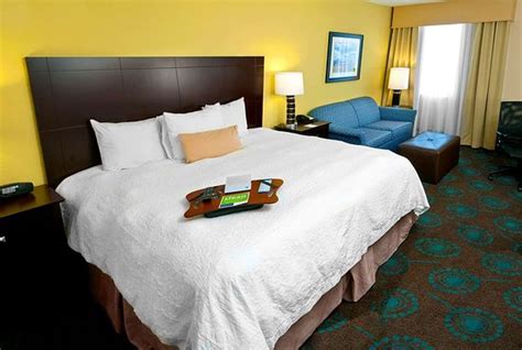 HAMPTON INN KINSTON - Updated 2018 Prices & Hotel Reviews (NC ...