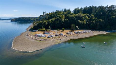 Beachcomber RV Park | Unique Properties