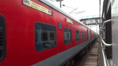 New Delhi-Bhubaneswar Rajdhani Express Catches Fire Near Rourkela - ODISHA BYTES