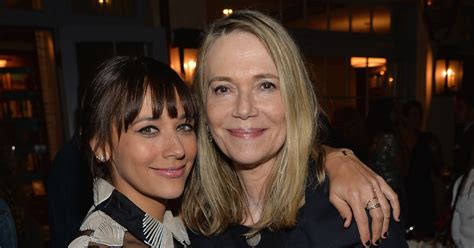 Rashida Jones Talks Losing Mom Peggy Lipton Months After Welcoming Son ...