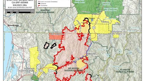 UPDATE: Smith River Complex Fire crews look for opportunities to secure fireline