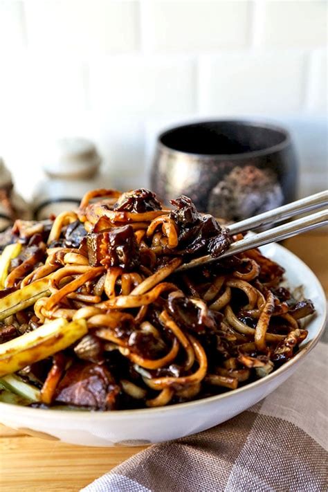 Vegan Jajangmyeon (Korean noodles with black bean sauce) - Pickled Plum Food And Drinks