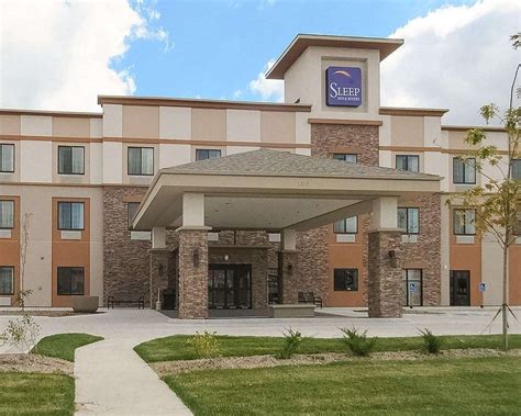 SLEEP INN & SUITES FORT DODGE $81 ($̶1̶0̶1̶) - Updated 2021 Prices ...