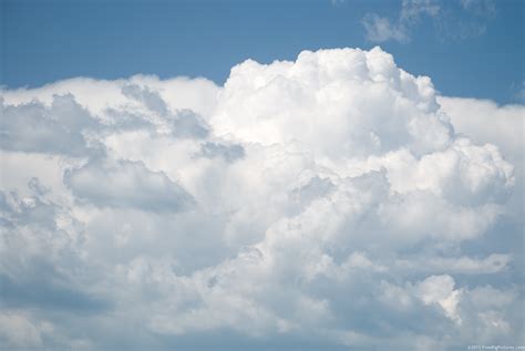 Swelling Cumulus – FREEBigPictures.com