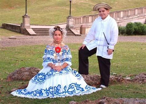 Pin en Panamanian Traditions & Costumes